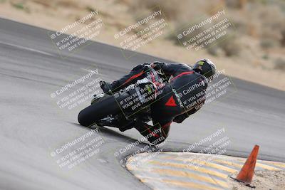 media/Dec-17-2022-SoCal Trackdays (Sat) [[224abd9271]]/Turn 10 Backside (120pm)/